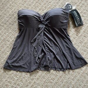 NWT Miraclesuit “Cadiz” bathing suit tankini top, size 14, mineral grey.